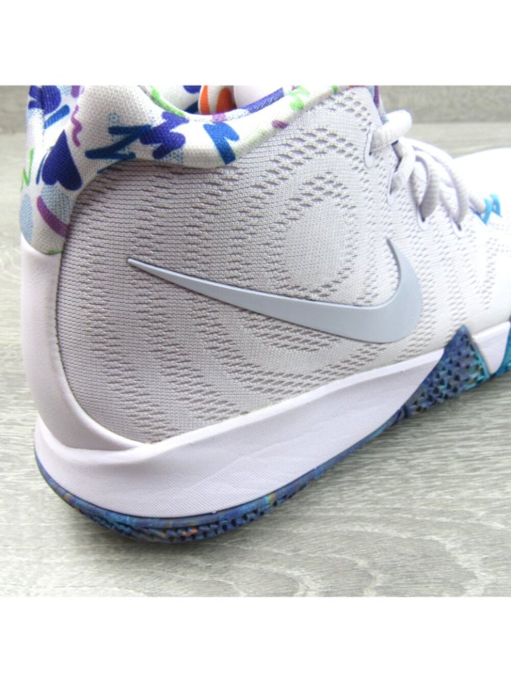 Nike Kyrie 4 Decades Pack 90’s Mens MISMATCH Size 9.5 - 10 * READ * 943806-902 - Picture 9 of 16